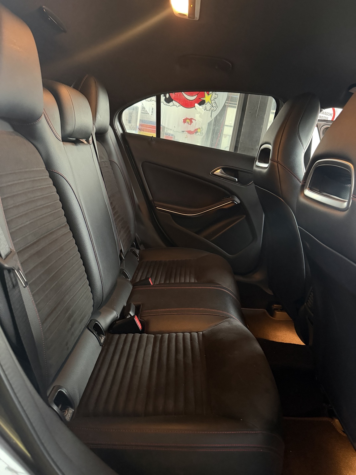 Innenraum hinten der Mercedes-Benz A-Klasse
